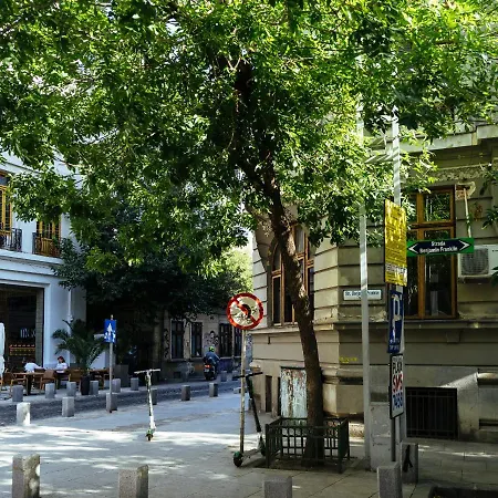 Gala Athenaeum - Amazing Arhitecture Apartment *